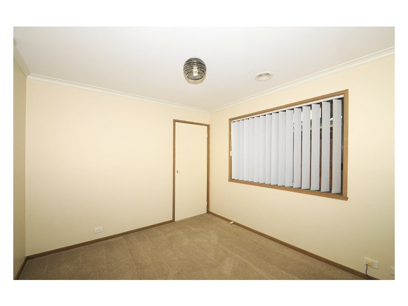 6 Fieldlark Court, Carrum Downs VIC 3201