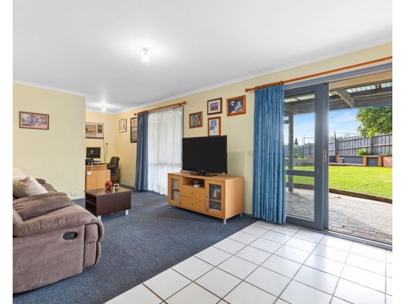 17 Newbury Court, Carrum Downs VIC 3201
