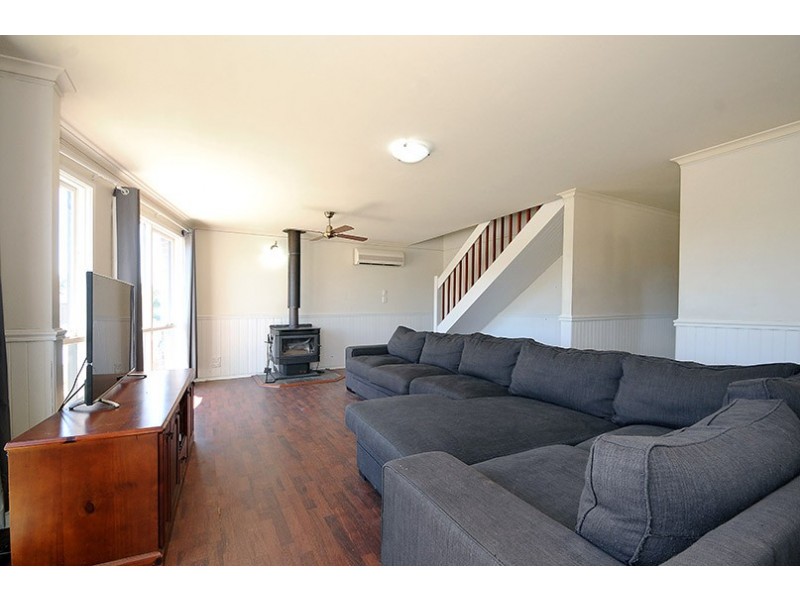 2 Woodvale Drive, Carrum Downs VIC 3201