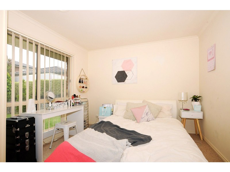 4/79 Greenwood Drive, Carrum Downs VIC 3201