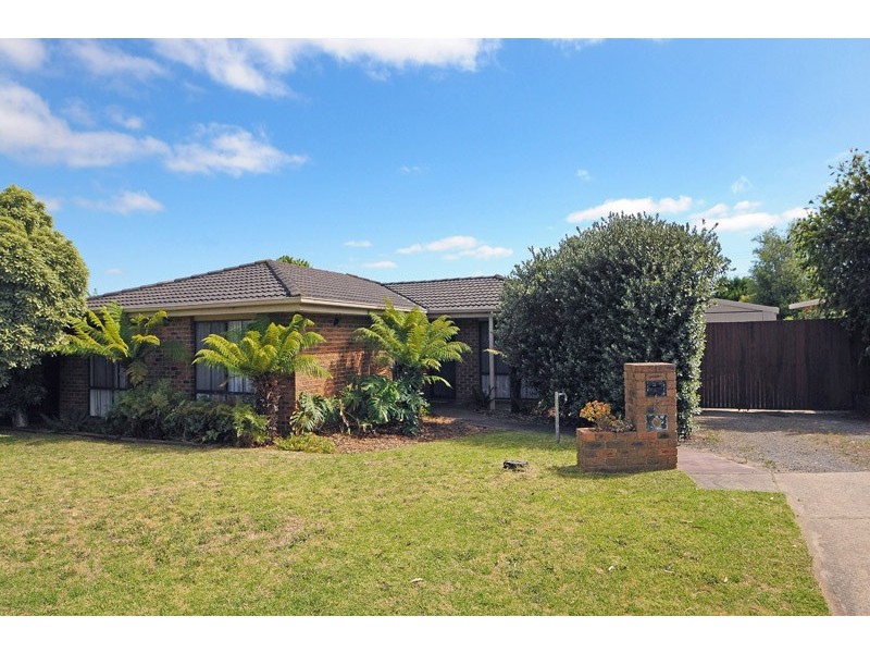 13 Josephina Court, Carrum Downs VIC 3201