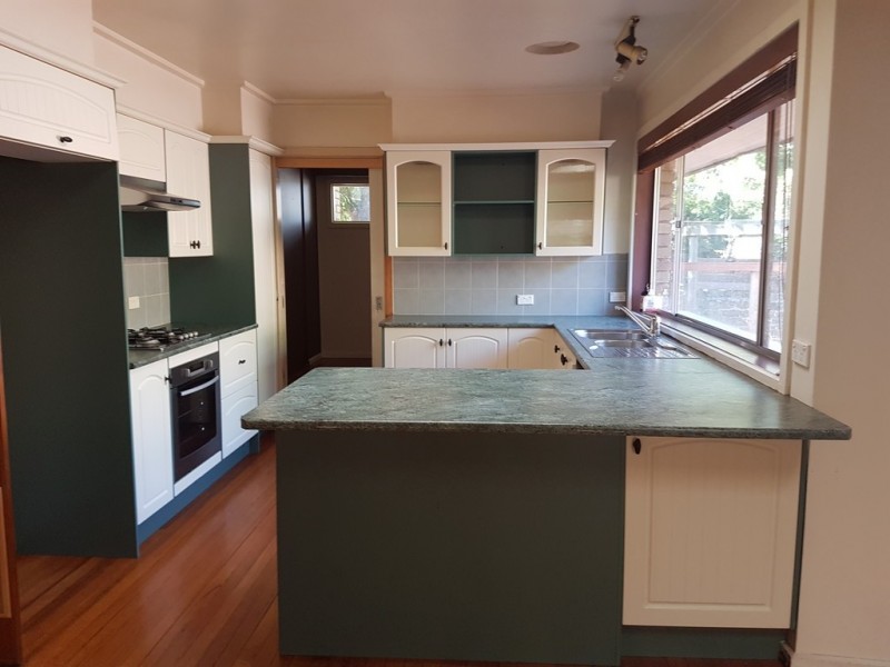 92 East Road, Seaford VIC 3198