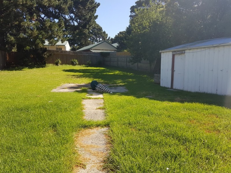 92 East Road, Seaford VIC 3198