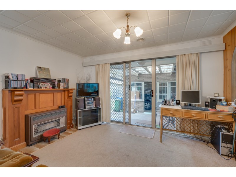 166 Monahans Road, Cranbourne VIC 3977