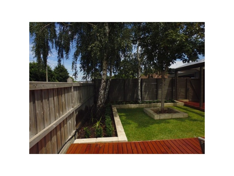 2 Hawthorn Court, Carrum Downs VIC 3201