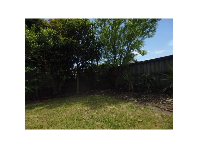 2 Hawthorn Court, Carrum Downs VIC 3201