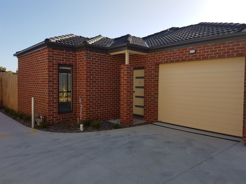 26/27 Brunnings Road, Carrum Downs VIC 3201