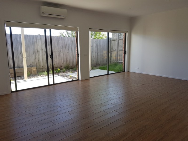 26/27 Brunnings Road, Carrum Downs VIC 3201