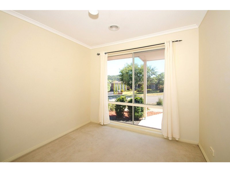 1 Wallangara Drive, Pakenham VIC 3810