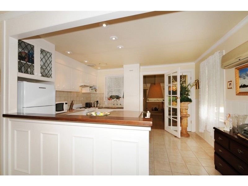 7 Laurina Crescent, Frankston North VIC 3200