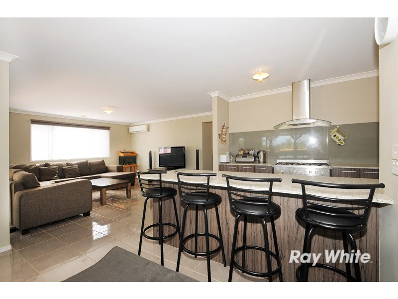 38 Triumph Way, Skye VIC 3977