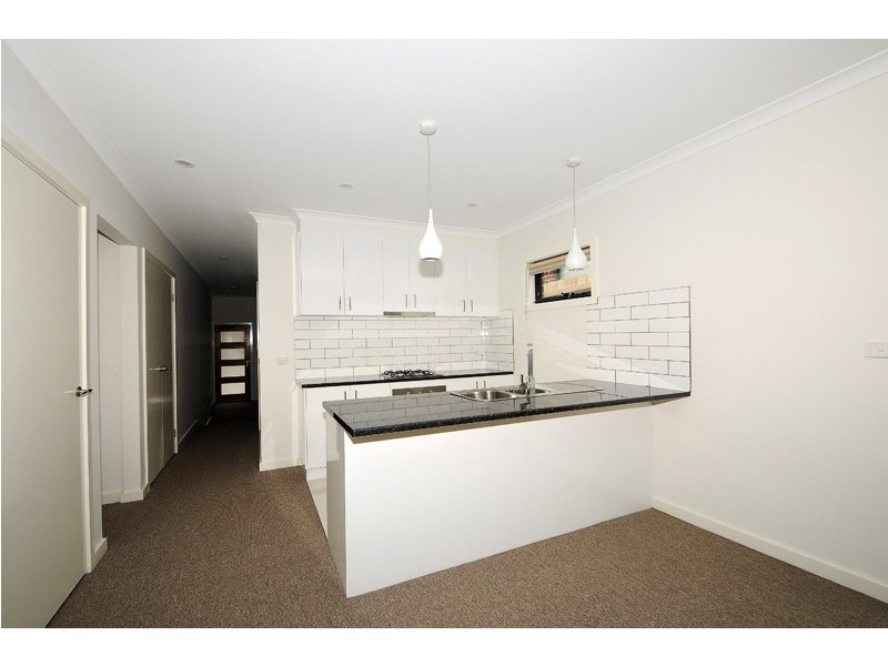 126 Manna Gum Drive, Pakenham VIC 3810