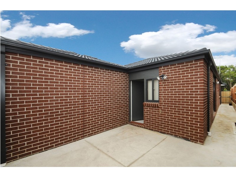 126 Manna Gum Drive, Pakenham VIC 3810
