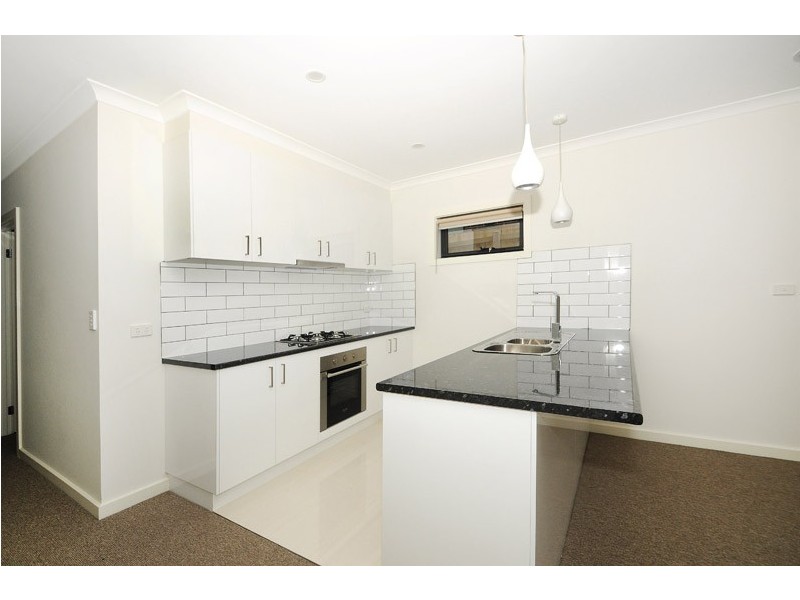 126 Manna Gum Drive, Pakenham VIC 3810