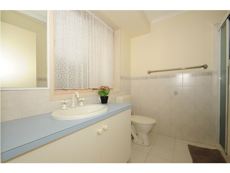 17 Fairhaven Road, Carrum Downs VIC 3201