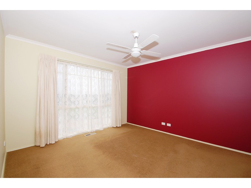 8 John Monash Drive, Skye VIC 3977