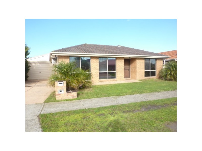 5 Lindas Way, Carrum Downs VIC 3201