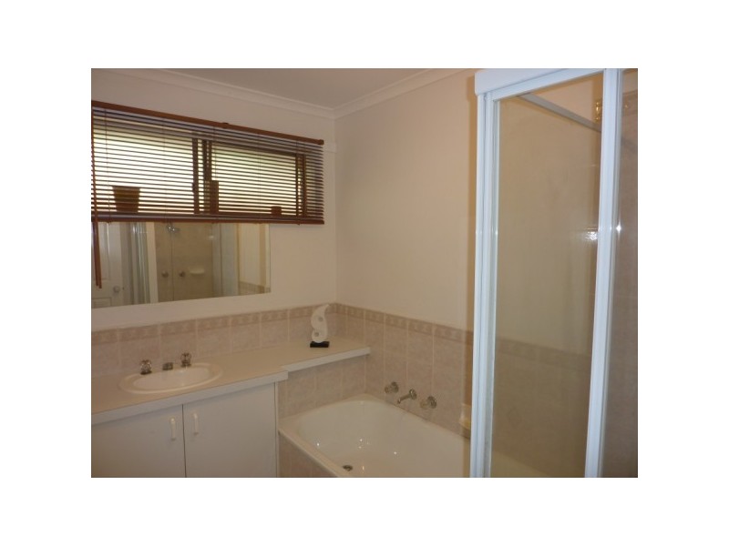 5 Lindas Way, Carrum Downs VIC 3201