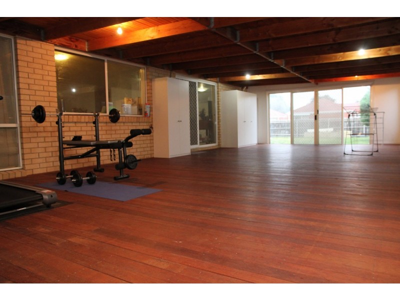 9 Clendon Court, Carrum Downs VIC 3201