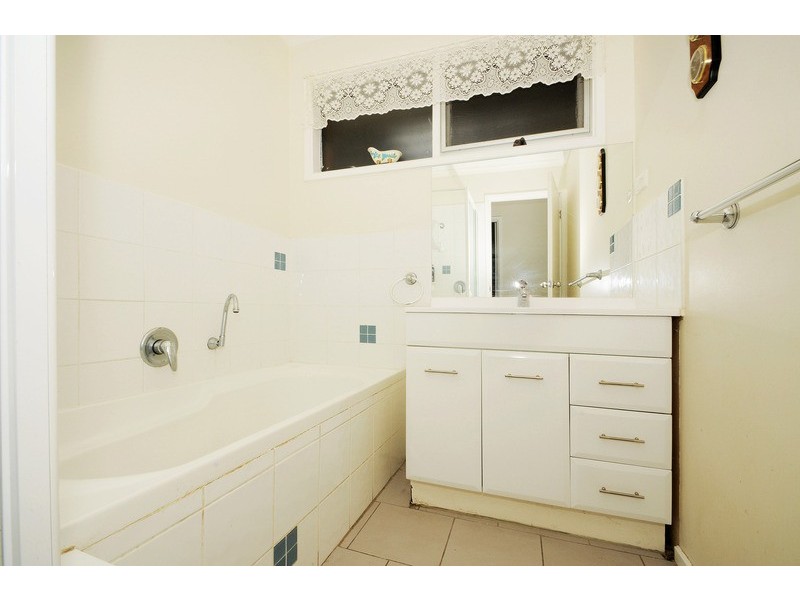 30 Dion Drive, Carrum Downs VIC 3201