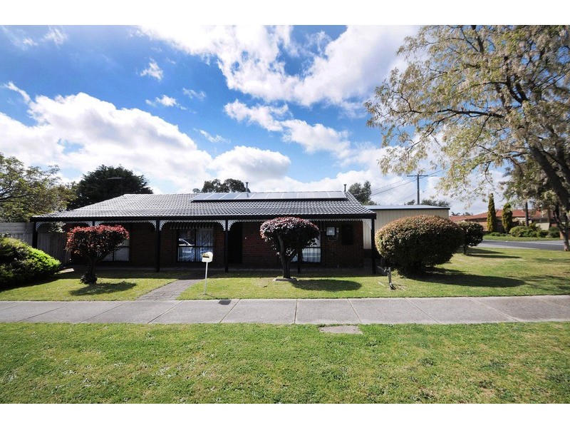 30 Dion Drive, Carrum Downs VIC 3201