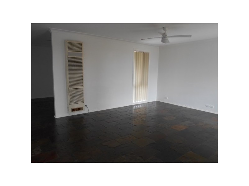 26 Chapman Street, Carrum Downs VIC 3201