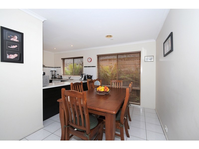 14 Helm Court, Carrum Downs VIC 3201