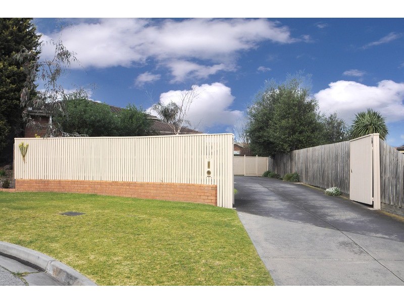 14 Helm Court, Carrum Downs VIC 3201