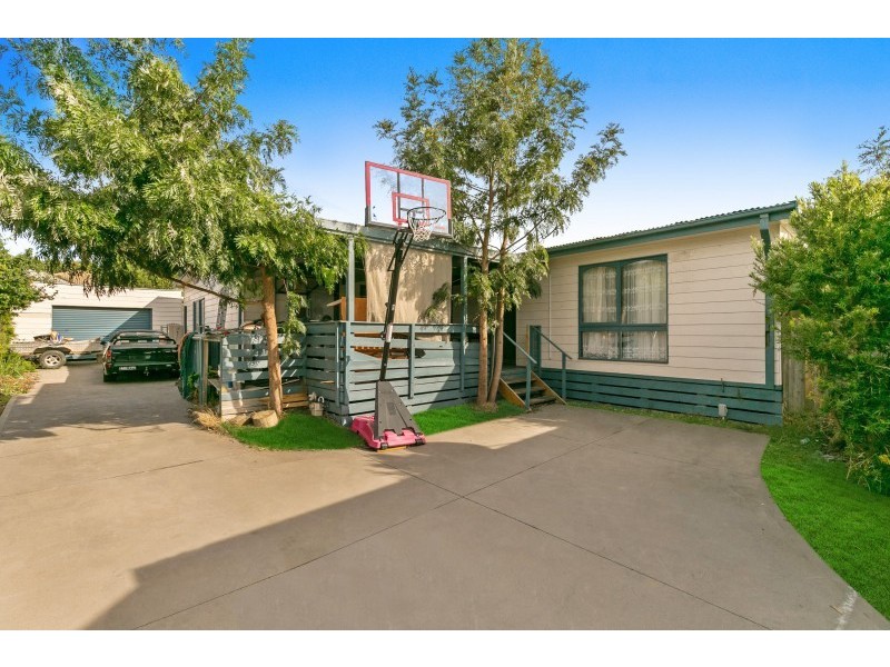 10 William Road, Carrum Downs VIC 3201