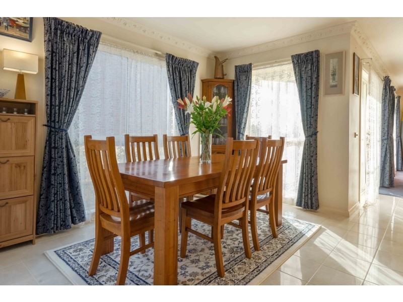 7 Carmela Way, Carrum Downs VIC 3201