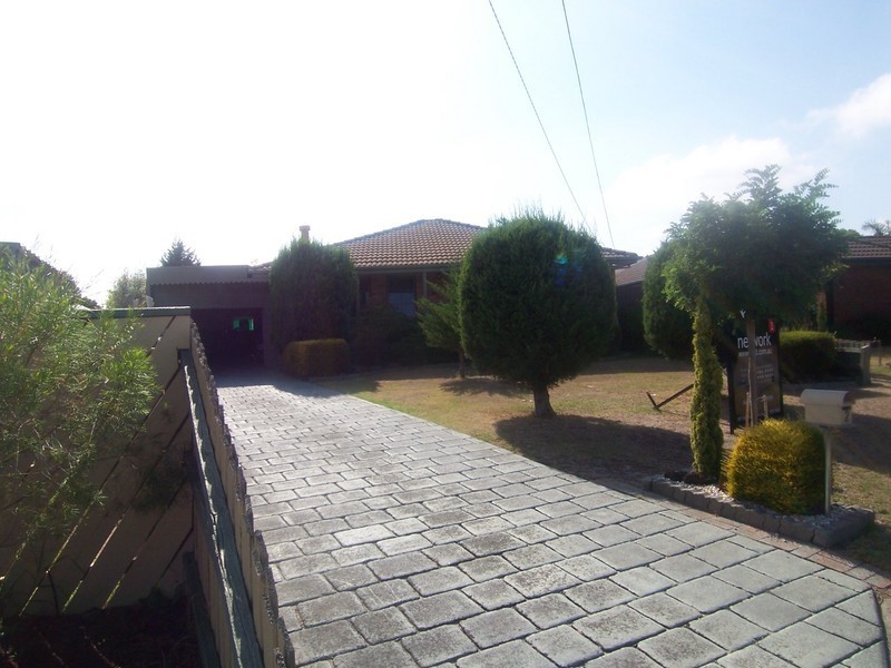 2 Derby Court, Carrum Downs VIC 3201