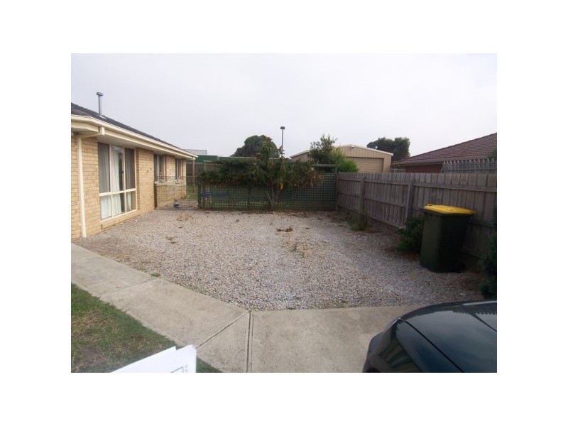 25 Fernwren Place, Carrum Downs VIC 3201