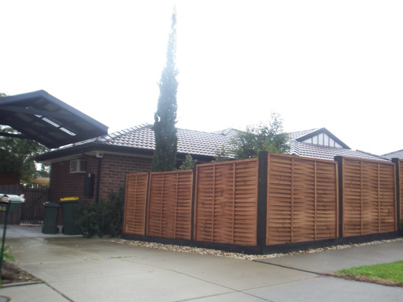 60 Orama Avenue, Carrum Downs VIC 3201