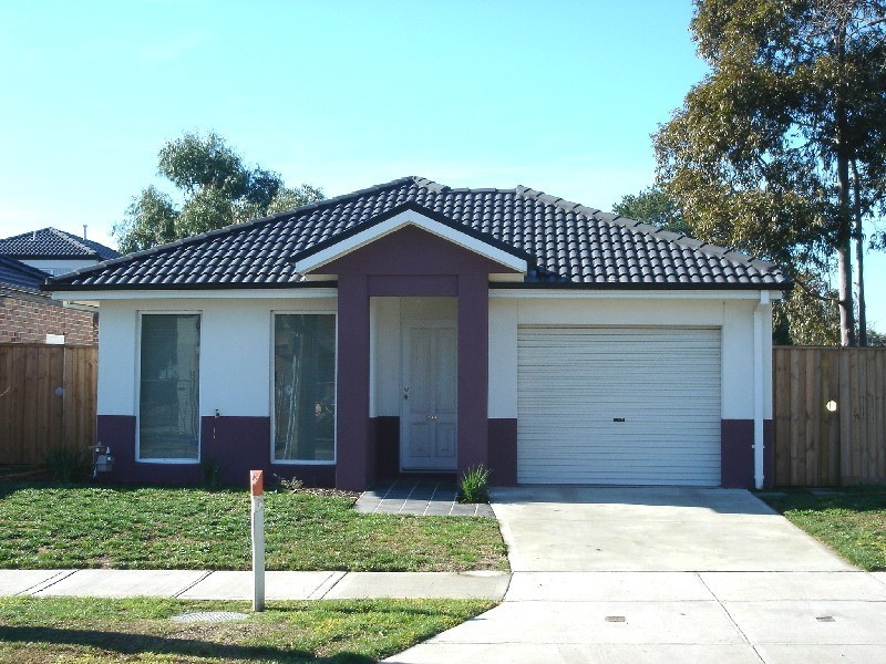 20 Lats Avenue, Carrum Downs VIC 3201