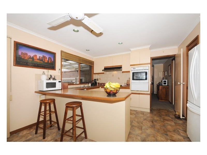44 Pardalote Avenue, Carrum Downs VIC 3201