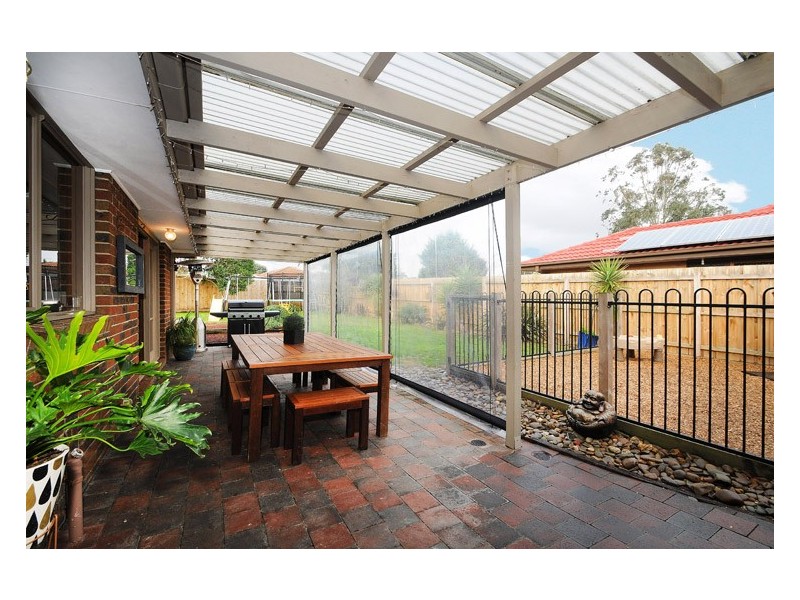 44 Pardalote Avenue, Carrum Downs VIC 3201