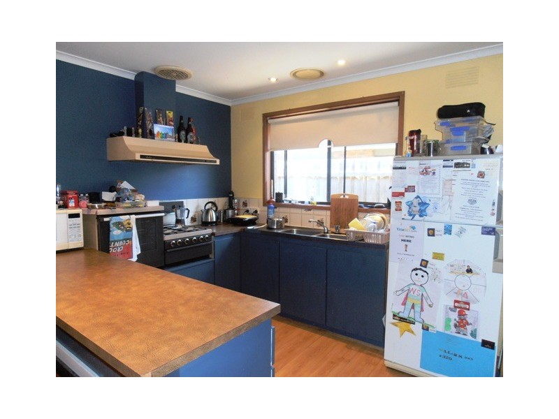 104 Lyrebird Drive, Carrum Downs VIC 3201