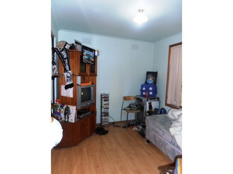 104 Lyrebird Drive, Carrum Downs VIC 3201