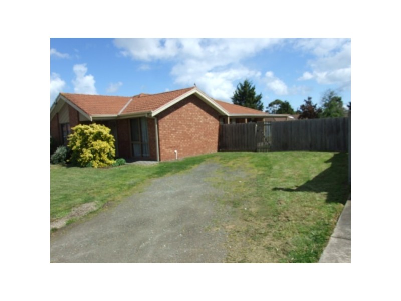 183 Lyrebird Drive, Carrum Downs VIC 3201
