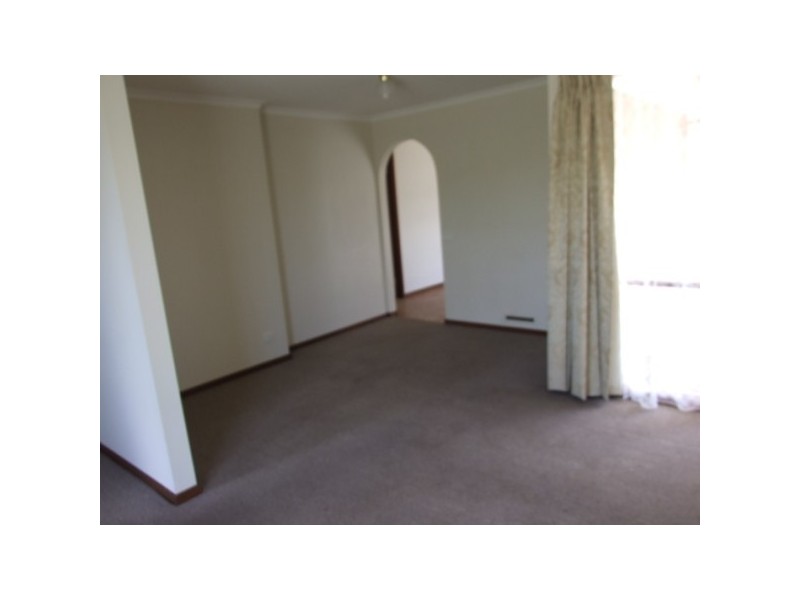 183 Lyrebird Drive, Carrum Downs VIC 3201