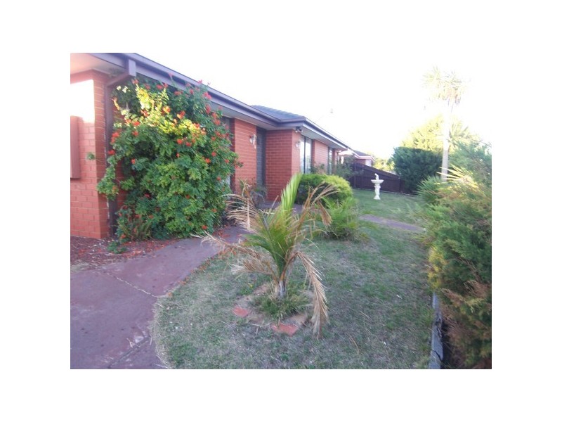 173 Lyrebird Drive, Carrum Downs VIC 3201