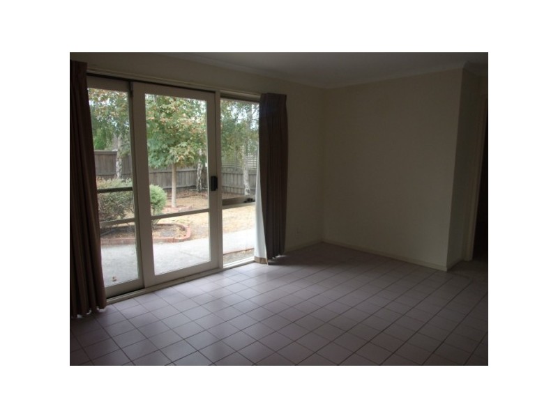 2 Hawthorn Court, Carrum Downs VIC 3201