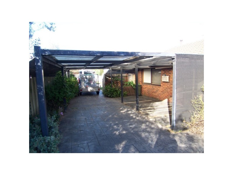12 Paras Drive, Carrum Downs VIC 3201