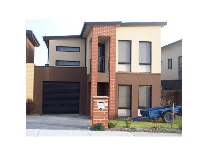 10 Protea Street, Carrum Downs VIC 3201