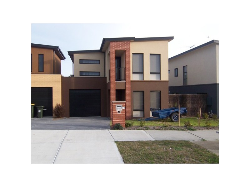 10 Protea Street, Carrum Downs VIC 3201