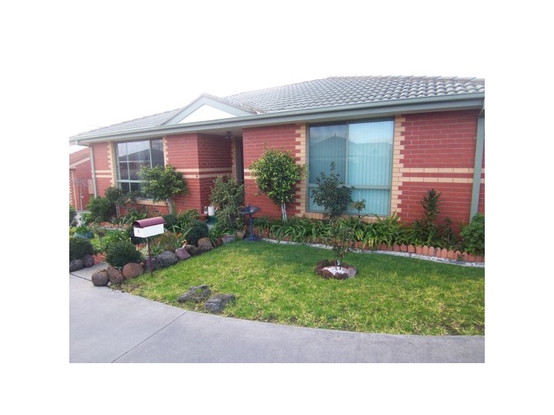9/5 Pinewood Drive, Carrum Downs VIC 3201