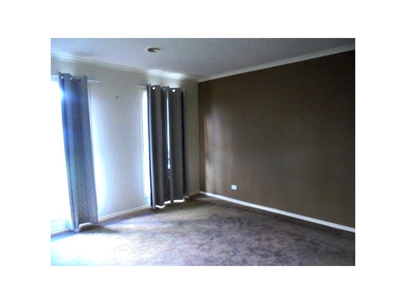 3 Essex Close, Cranbourne VIC 3977