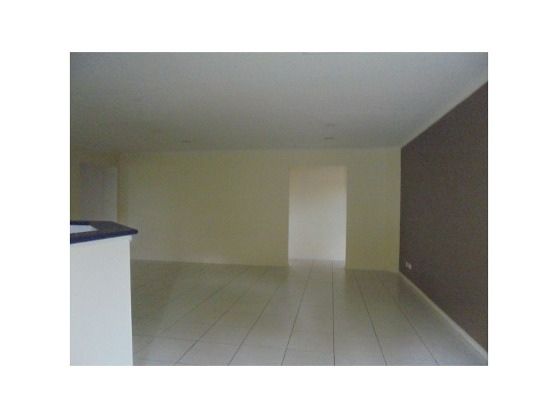 3 Essex Close, Cranbourne VIC 3977