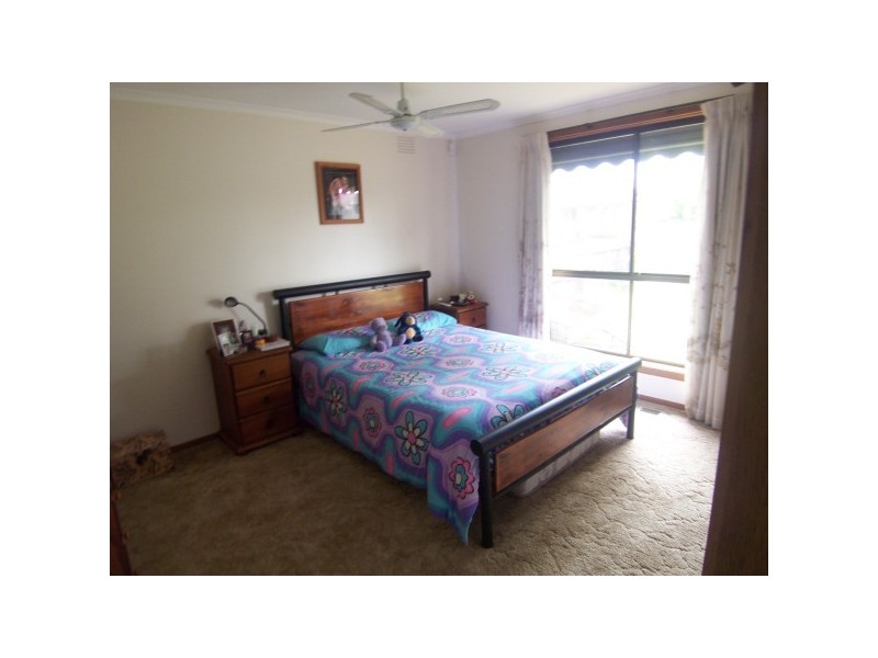 33 Quarion Drive, Carrum Downs VIC 3201