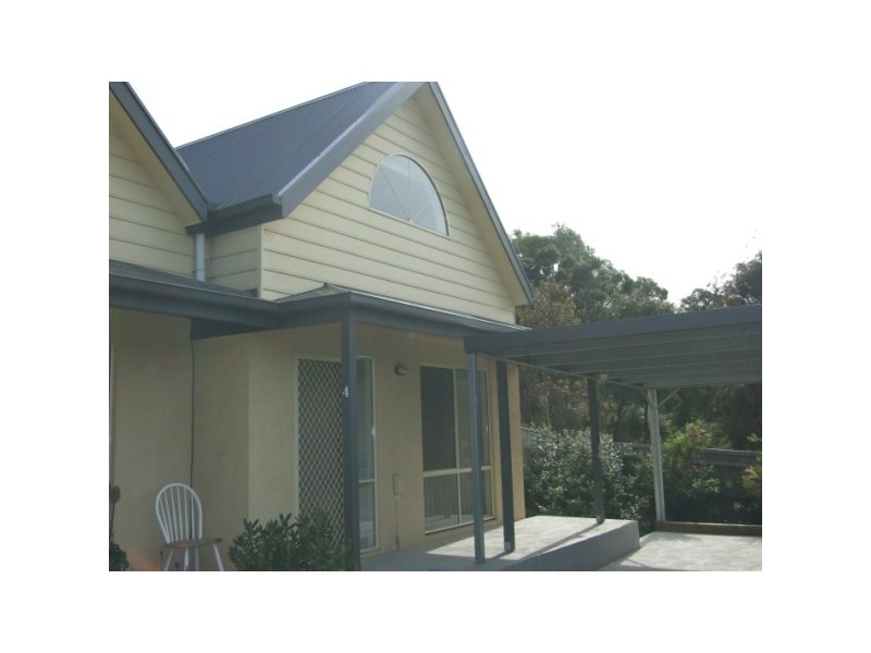 4/18 Malcolm Road, Langwarrin VIC 3910